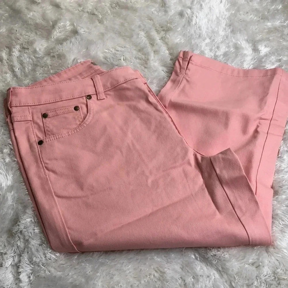 WOMAN WITHIN High Rise Jean Capris - Picture 1 of 9